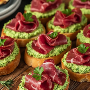 Slice baguette with curls of bresaola 20pc