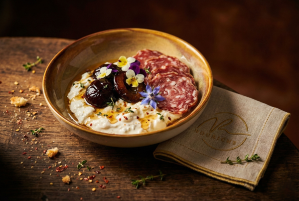 Stracciatella cheese with confit Plums 10 bowls